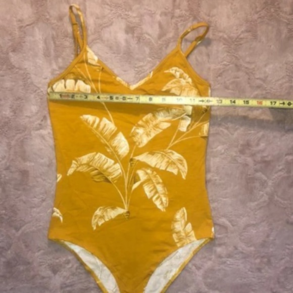 Bodysuit - Picture 6 of 11